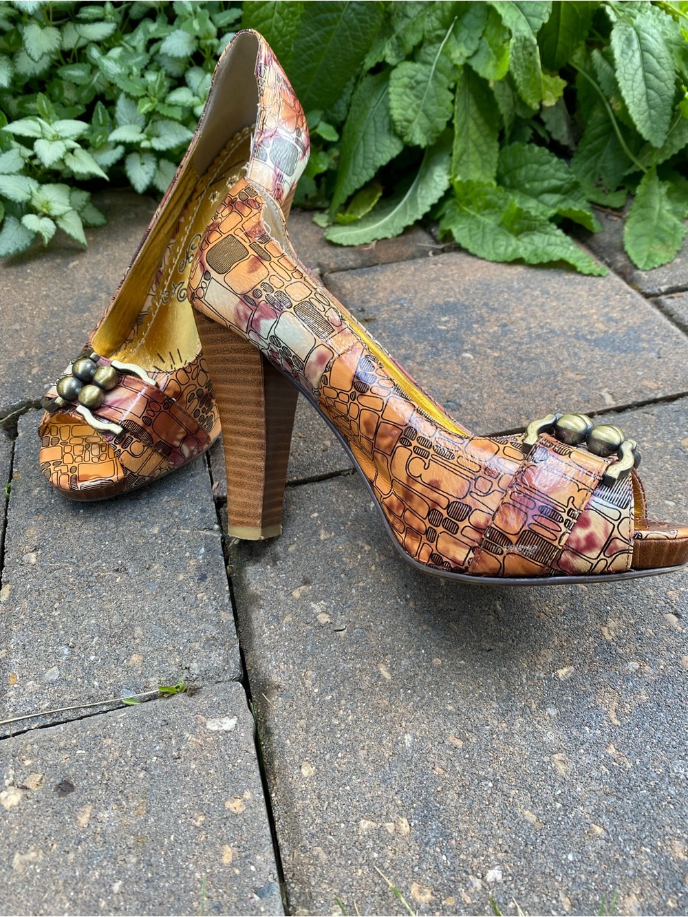 NWOT Naughty Monkey Peep-Toe Pumps — Mosaic Print, Size 8 Summer Sale